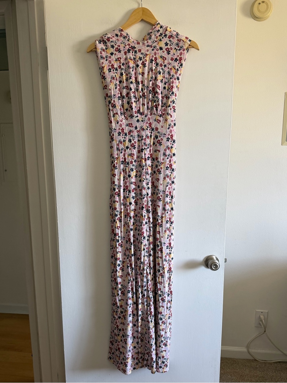 Free People Colorful Flower Vibe Check Jumpsuit size Small EUC - Picture 5 of 10